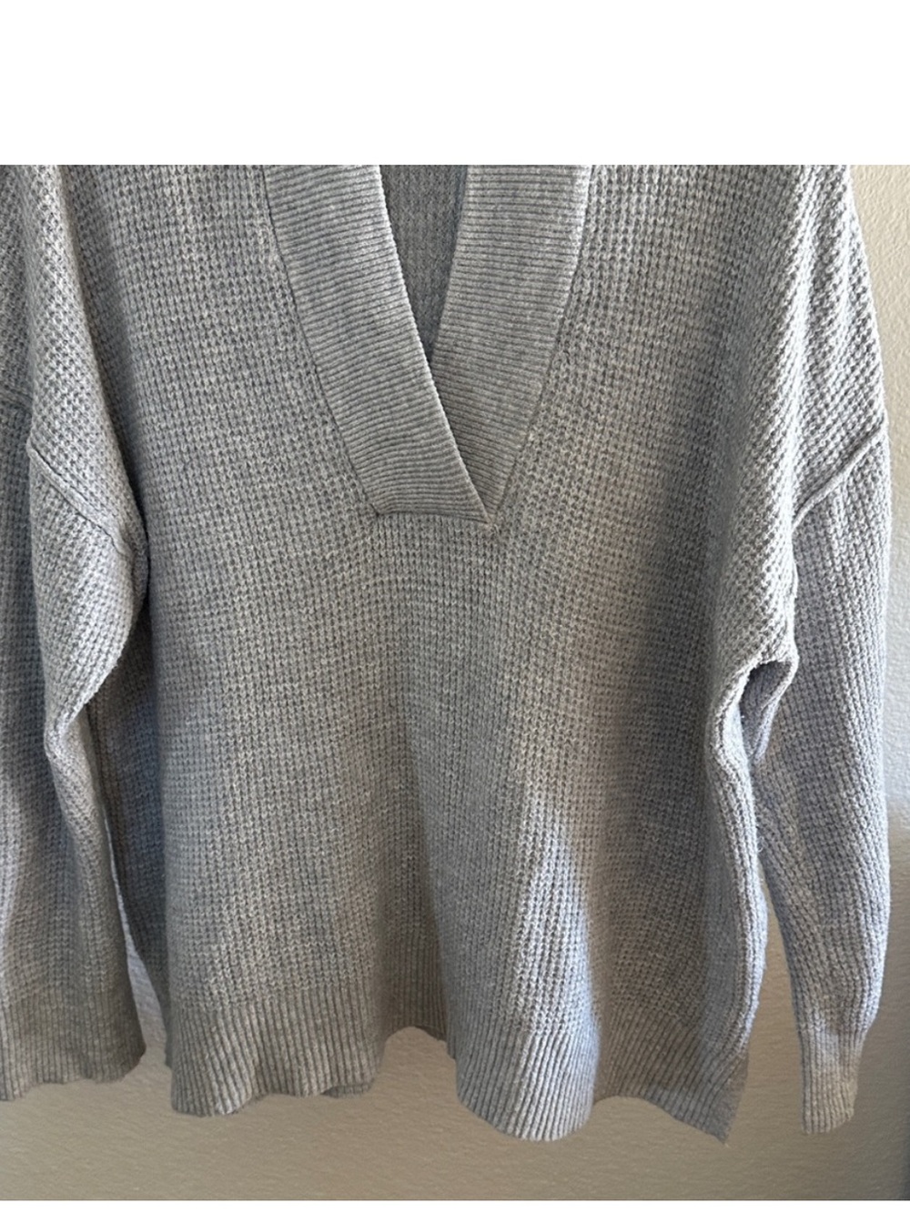Aerie CozyUp Grey Medium waffle-knit Hooded V-neck sweater - Picture 3 of 10